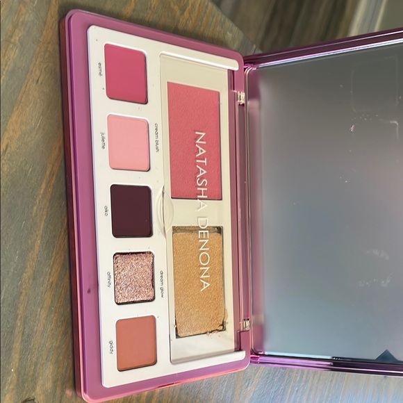 Natasha Denona Eyeshadow Palette - Love Face Palette- highlighter palette is off - Picture 2 of 2